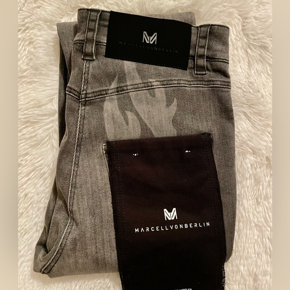 Marcell Von Berlin Skinny Distressed Jeans - Picture 9 of 13